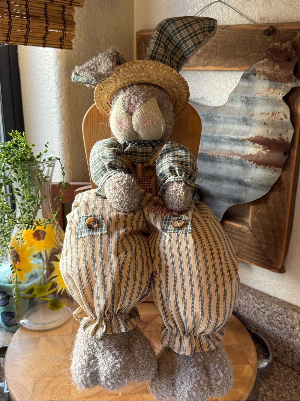 Primitive Country Bunny Rabbit Shelf Sitter